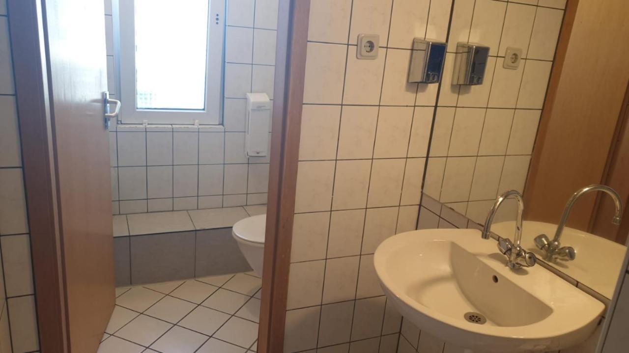 Isas Hostel Berlin Extérieur photo