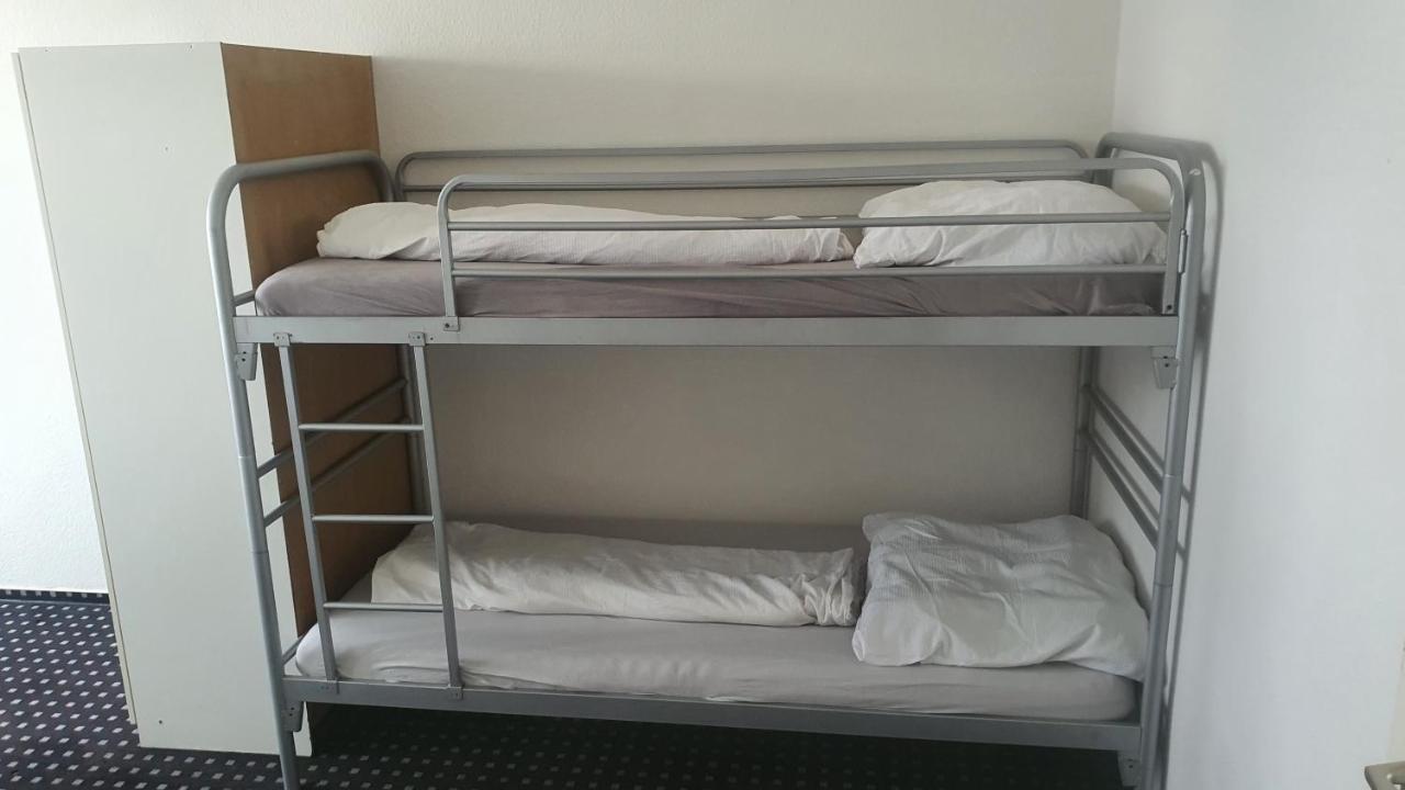Isas Hostel Berlin Extérieur photo